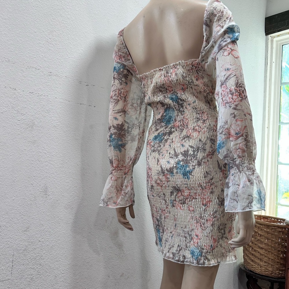 O. Vianca Elegant Floral Long Sleeve Dress View 5